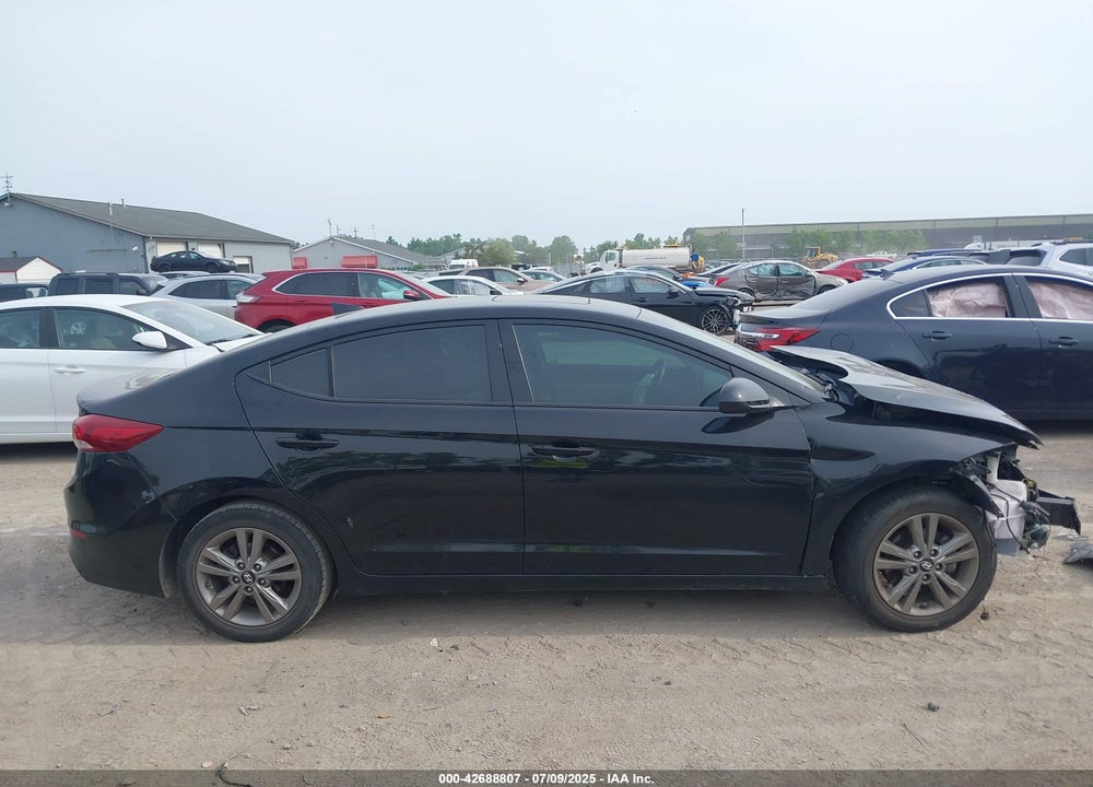 2018 HYUNDAI ELANTRA VIN: 5NPD84LF9JH391896