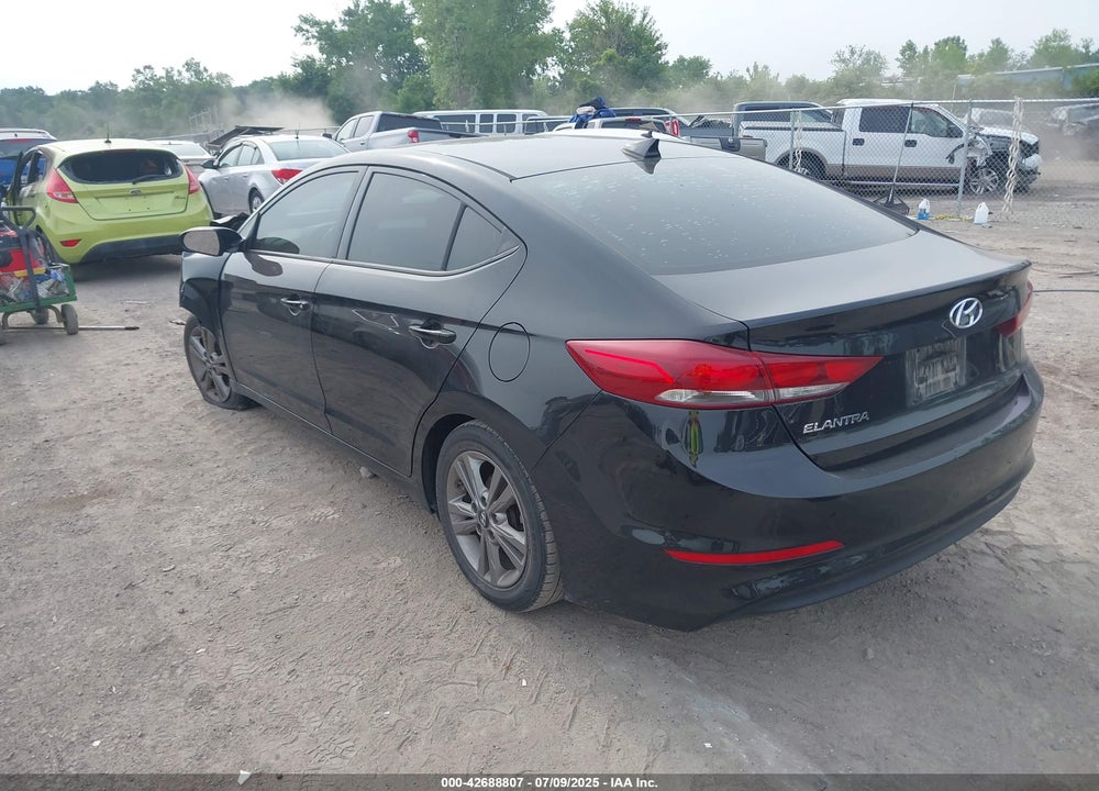 2018 HYUNDAI ELANTRA VIN: 5NPD84LF9JH391896