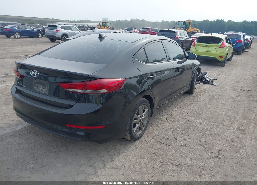 2018 HYUNDAI ELANTRA VIN: 5NPD84LF9JH391896