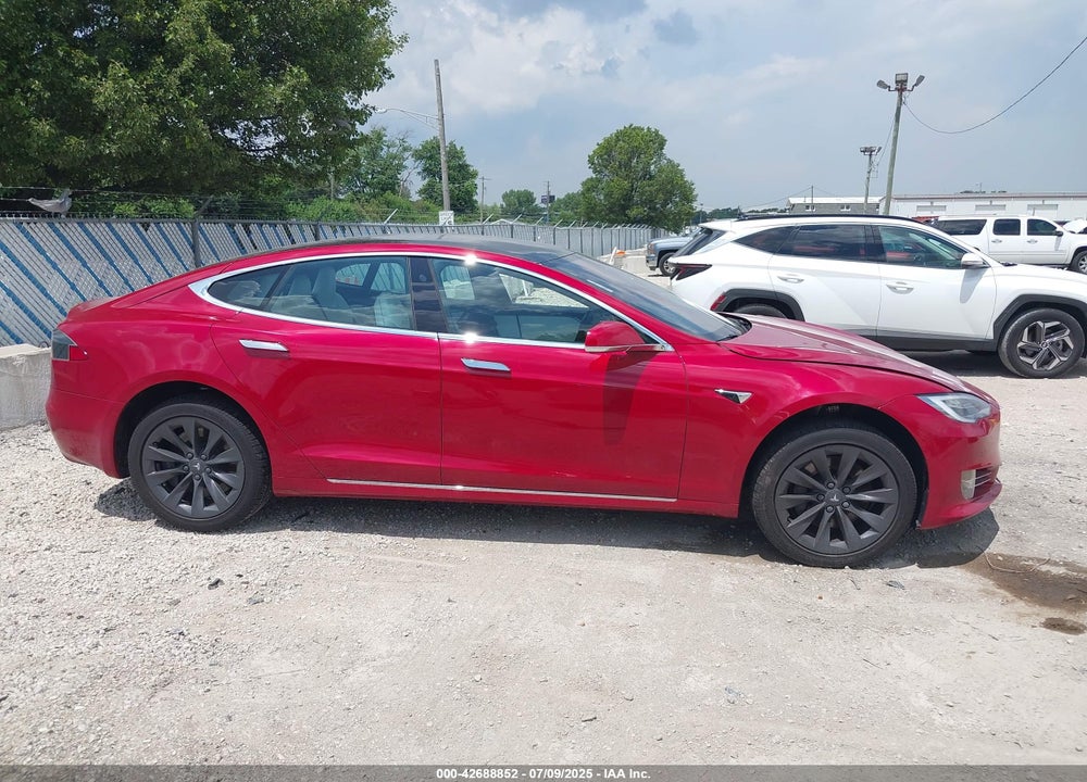 2018 TESLA MODEL S VIN: 5YJSA1E28JF292537