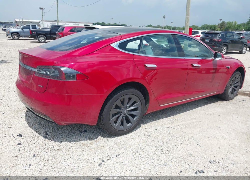2018 TESLA MODEL S VIN: 5YJSA1E28JF292537