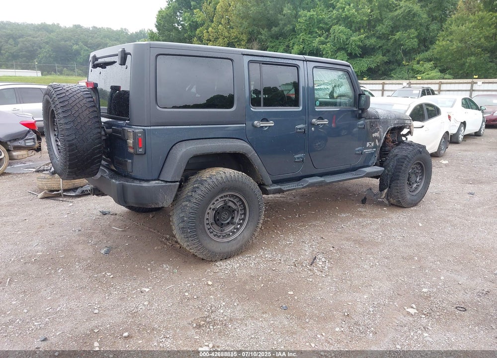 2008 JEEP WRANGLER / VIN: 1J4GA39198L509436