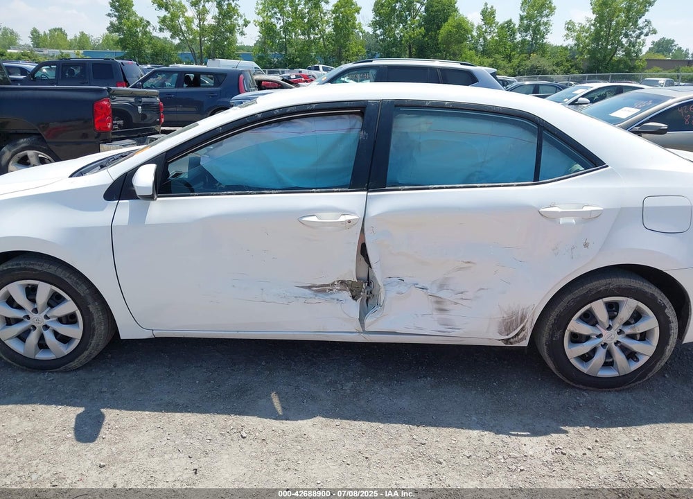 2014 TOYOTA COROLLA VIN: 5YFBURHE1EP085848