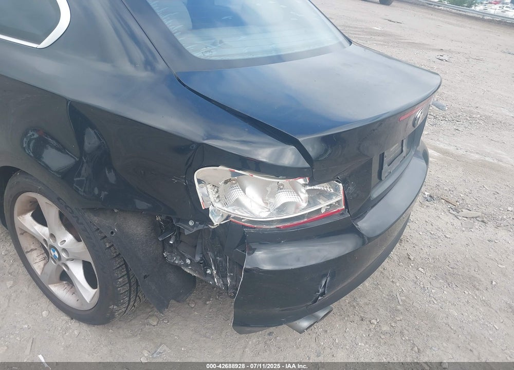 2009 BMW 1 SERIES VIN: WBAUP735X9VF07260
