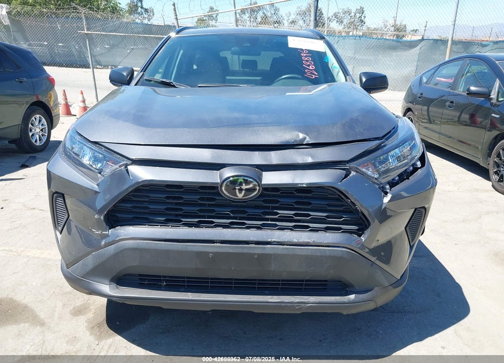 2019 TOYOTA RAV4 VIN: 2T3H1RFV1KW010588