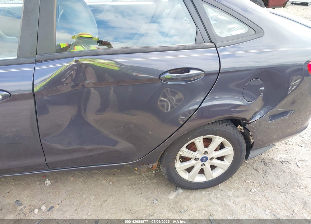 2012 FORD FIESTA VIN: 3FADP4BJ9CM170200