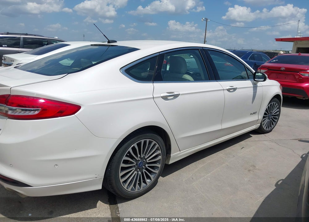 2018 FORD FUSION VIN: 3FA6P0RU9JR134136