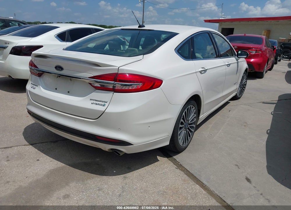 2018 FORD FUSION VIN: 3FA6P0RU9JR134136