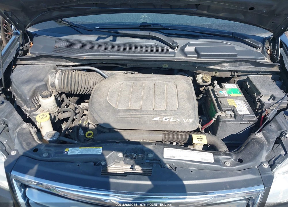 2011 CHRYSLER TOWN & COUNTRY TOURING VIN: 2A4RR5DG6BR677168