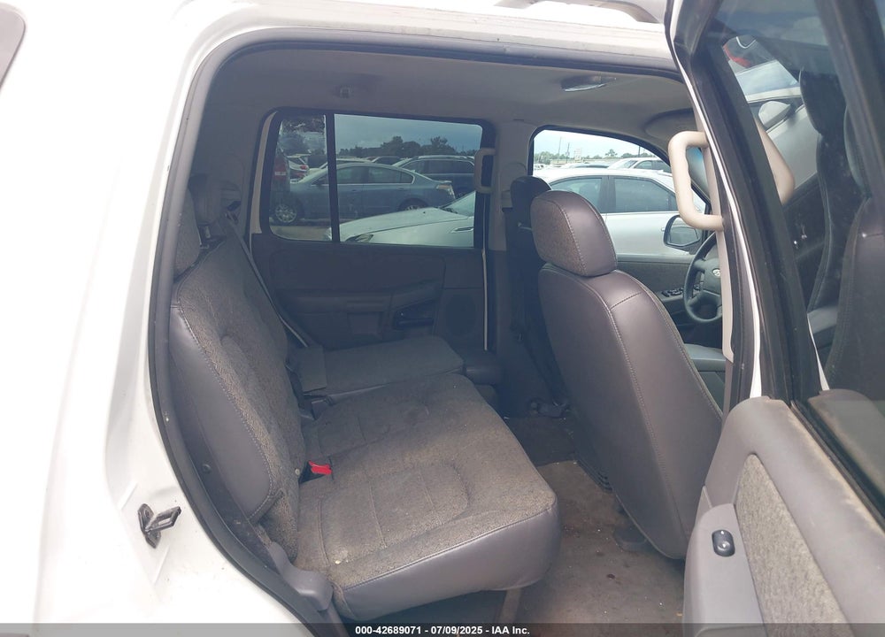 2004 FORD EXPLORER XLS VIN: 1FMDU62K64UB19091