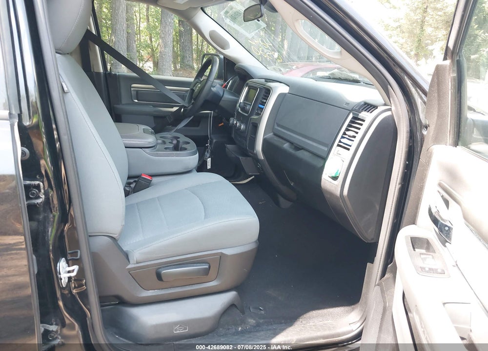 2020 RAM 1500 VIN: 1C6RR7TT6LS120266