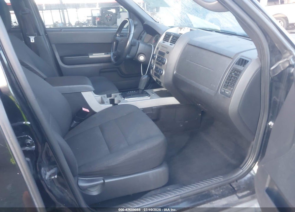 2010 FORD ESCAPE VIN: 1FMCU0DG0AKA54974