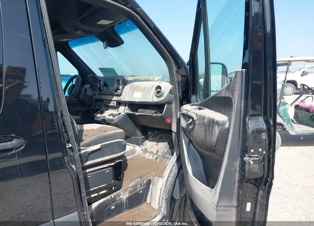 2024 MERCEDES-BENZ SPRINTER 2500 HIGH ROOF 4-CYL DIESEL HO VIN: W1W4NCHY3RT192268