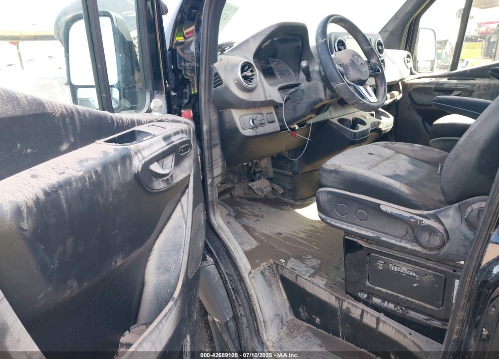 2024 MERCEDES-BENZ SPRINTER 2500 HIGH ROOF 4-CYL DIESEL HO VIN: W1W4NCHY3RT192268