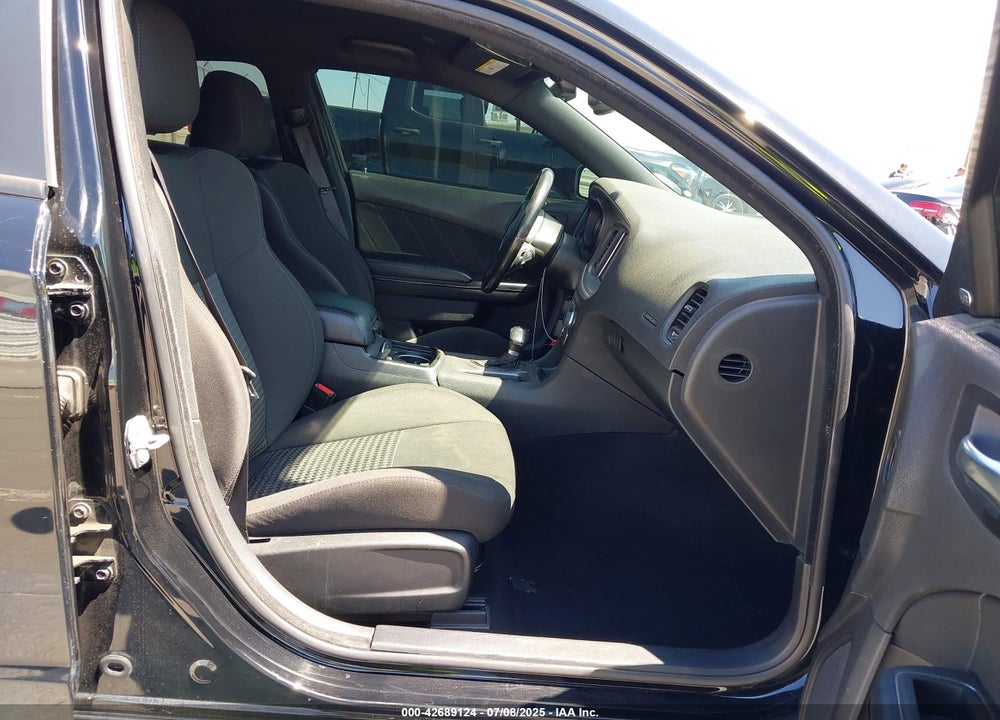 2019 DODGE CHARGER VIN: 2C3CDXHG0KH748634
