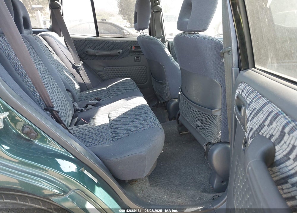 2000 TOYOTA RAV4 VIN: JT3GP10V4Y7067848