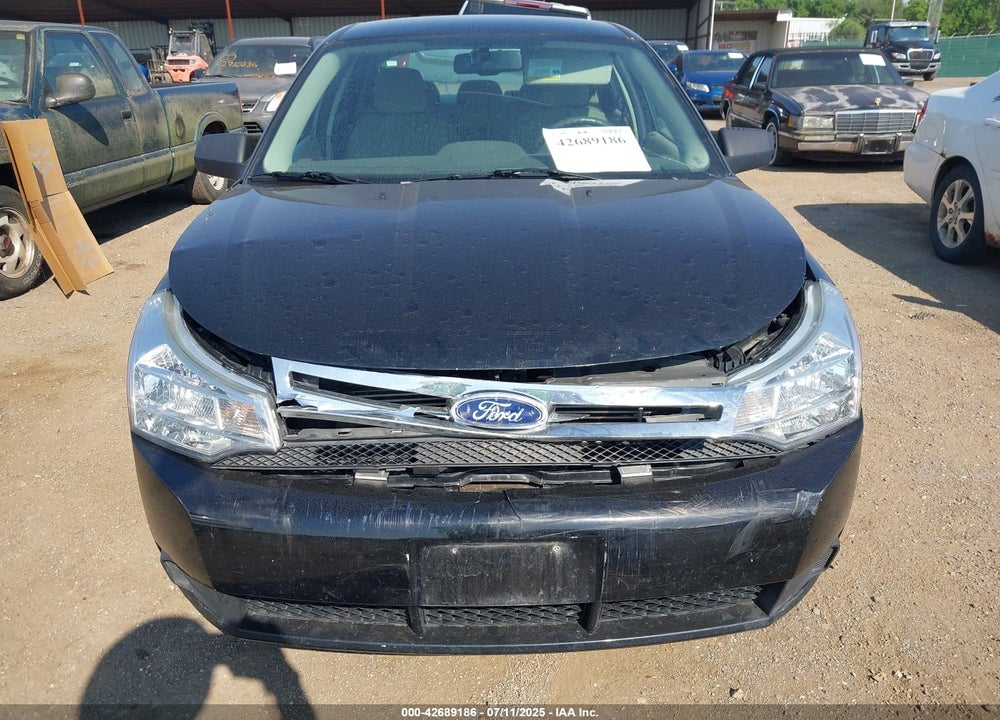 2011 FORD FOCUS VIN: 1FAHP3FN1BW139689