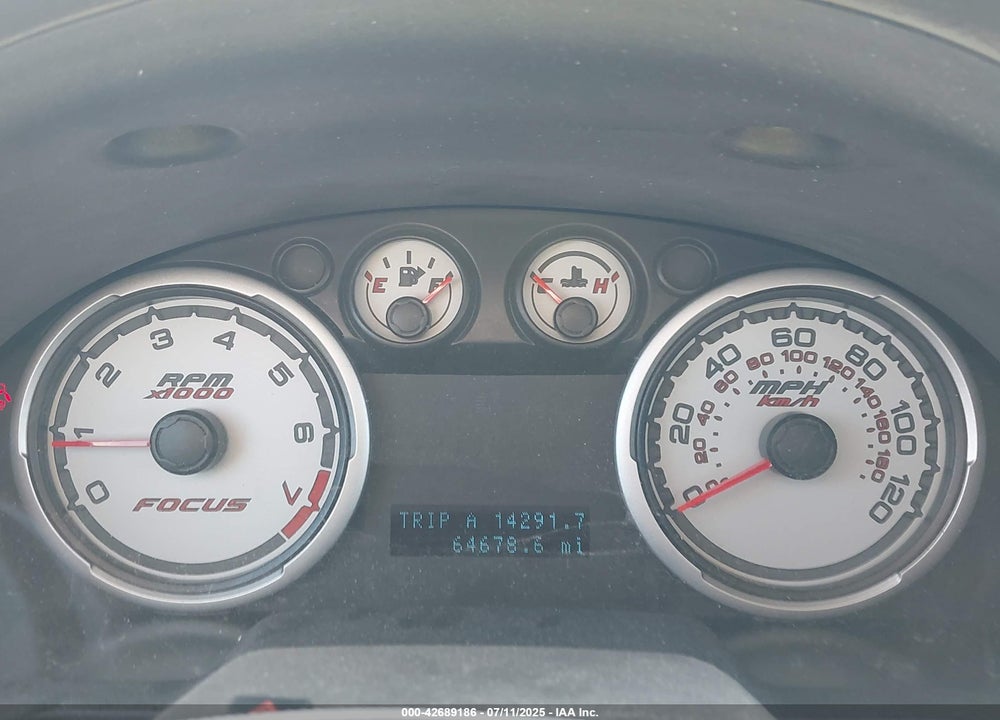 2011 FORD FOCUS VIN: 1FAHP3FN1BW139689