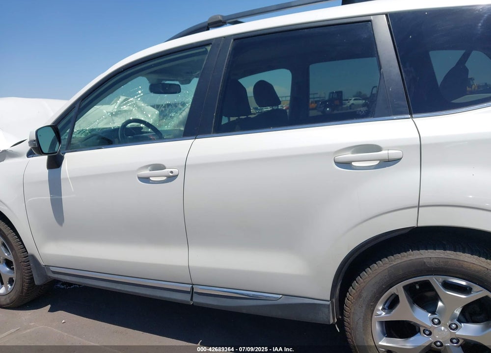 2015 SUBARU FORESTER VIN: JF2SJAWC8FH588321