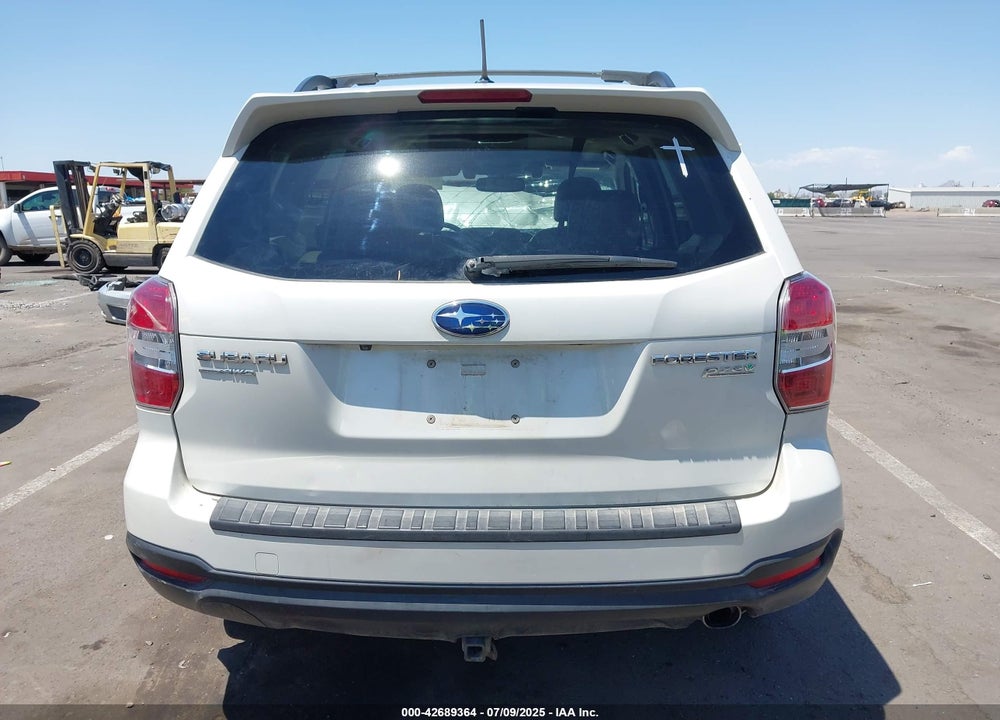 2015 SUBARU FORESTER VIN: JF2SJAWC8FH588321