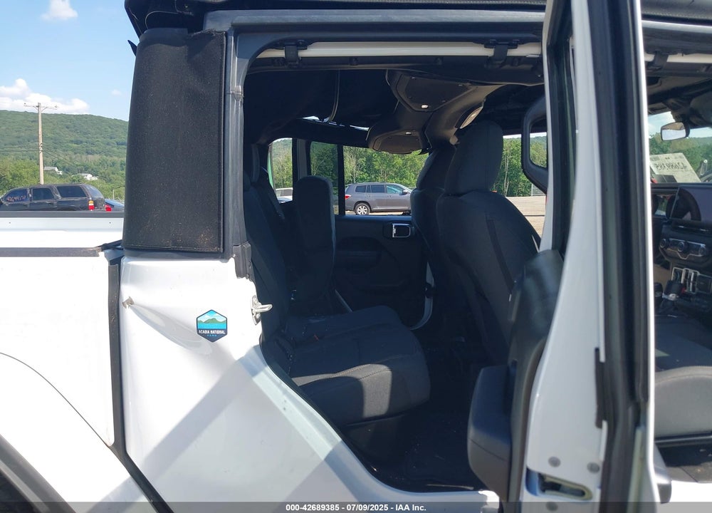 2024 JEEP GLADIATOR VIN: 1C6JJTAG7RL119116
