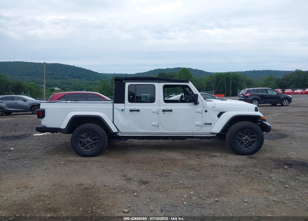 2024 JEEP GLADIATOR VIN: 1C6JJTAG7RL119116