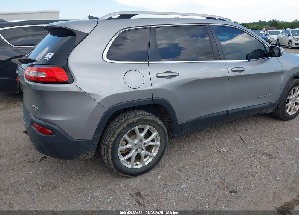 2016 JEEP CHEROKEE VIN: 1C4PJLCSXGW307497