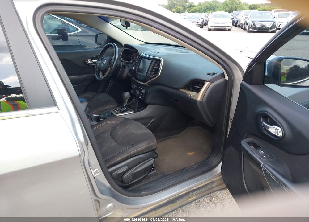 2016 JEEP CHEROKEE VIN: 1C4PJLCSXGW307497