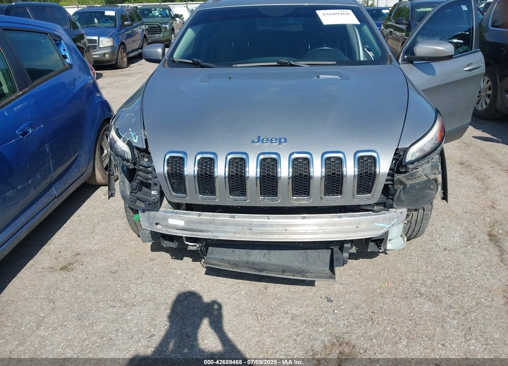 2016 JEEP CHEROKEE VIN: 1C4PJLCSXGW307497