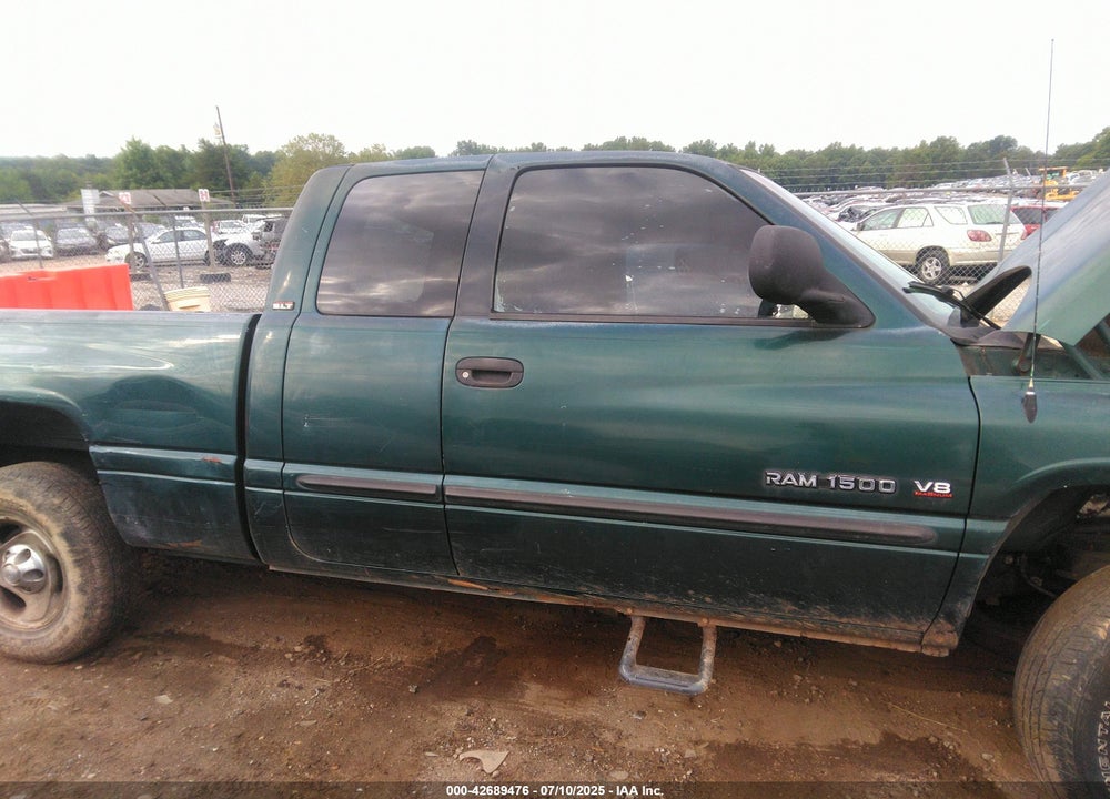 2001 DODGE RAM 1500 VIN: 1B7HC13Y61J545665