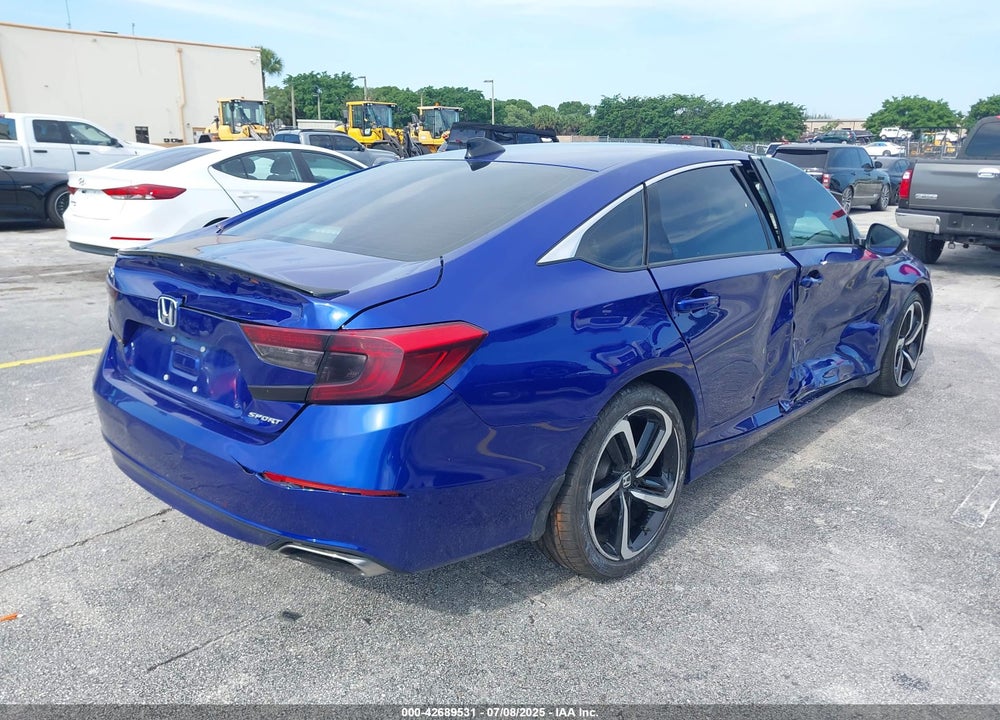 2022 HONDA ACCORD VIN: 1HGCV1F33NA121632