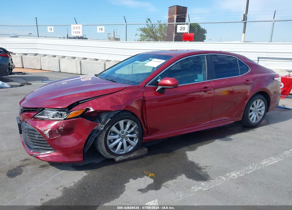 2020 TOYOTA CAMRY LE VIN: 4T1C11AKXLU369571
