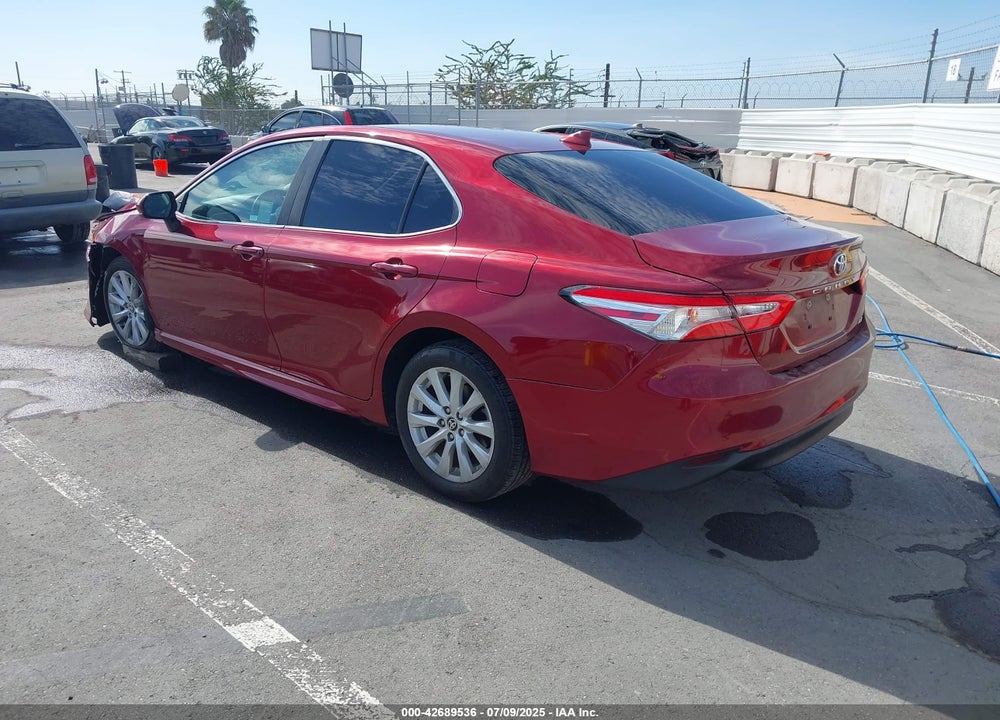 2020 TOYOTA CAMRY LE VIN: 4T1C11AKXLU369571