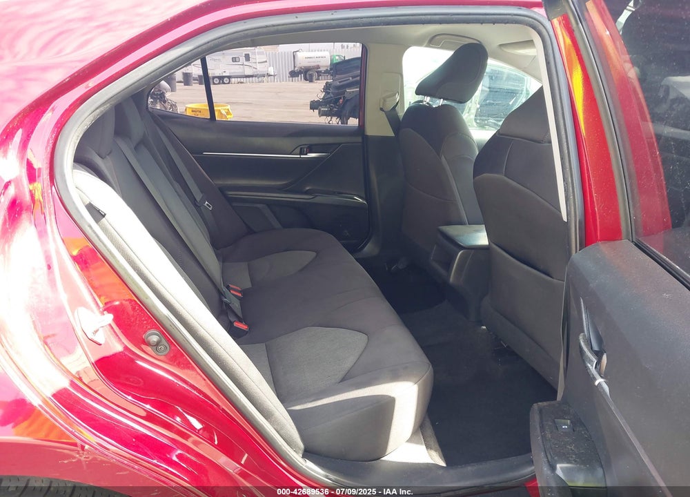 2020 TOYOTA CAMRY LE VIN: 4T1C11AKXLU369571