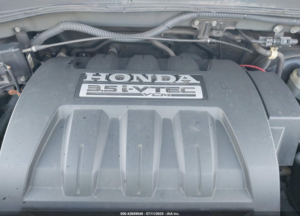 2007 HONDA PILOT EX-L VIN: 5FNYF28527B005645