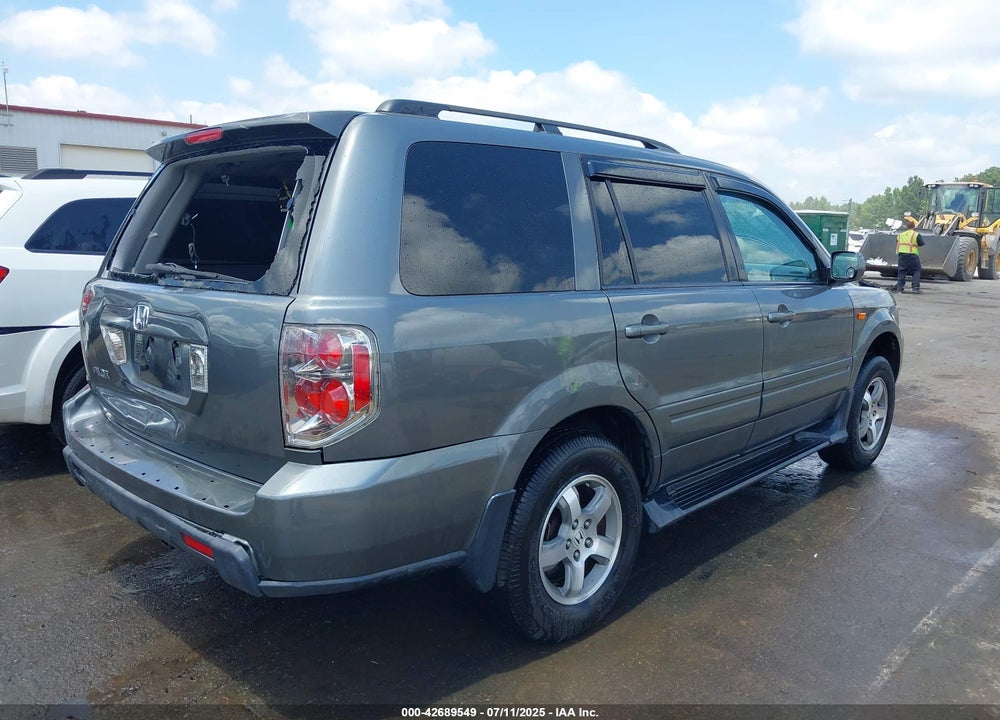 2007 HONDA PILOT EX-L VIN: 5FNYF28527B005645
