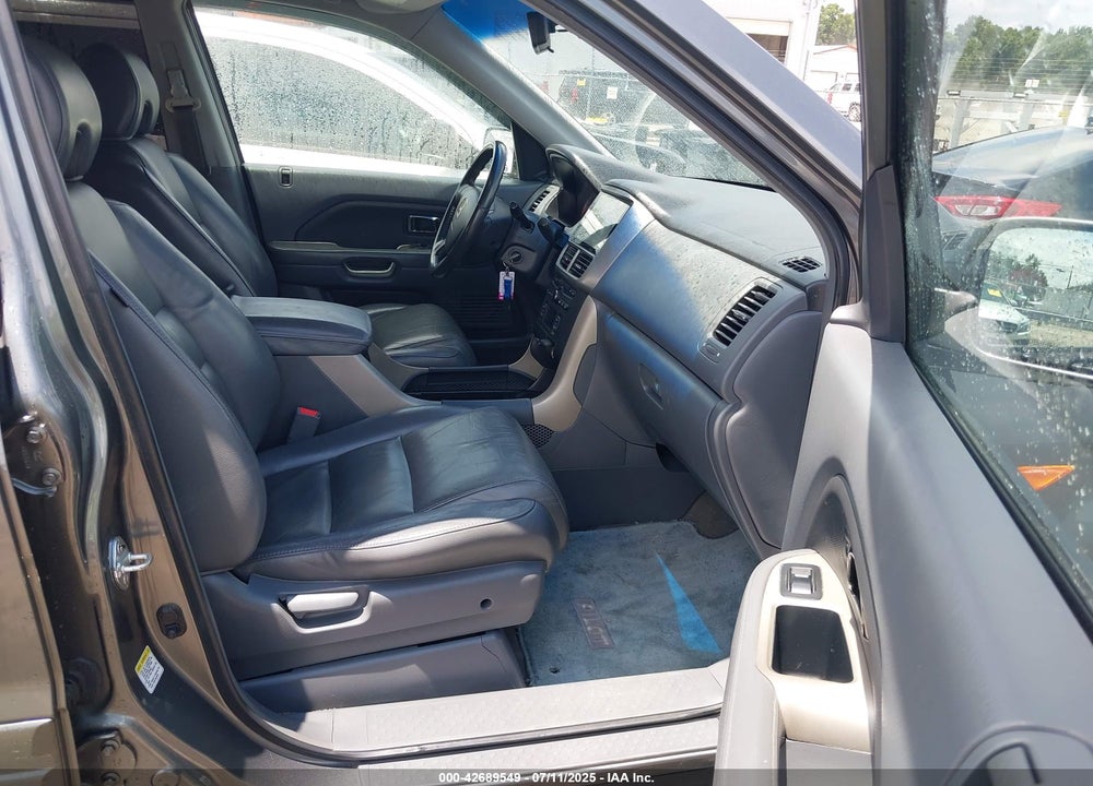 2007 HONDA PILOT EX-L VIN: 5FNYF28527B005645