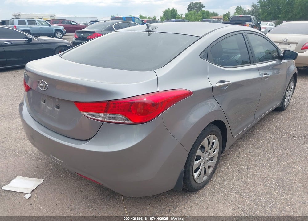 2013 HYUNDAI ELANTRA VIN: KMHDH4AE7DU535378