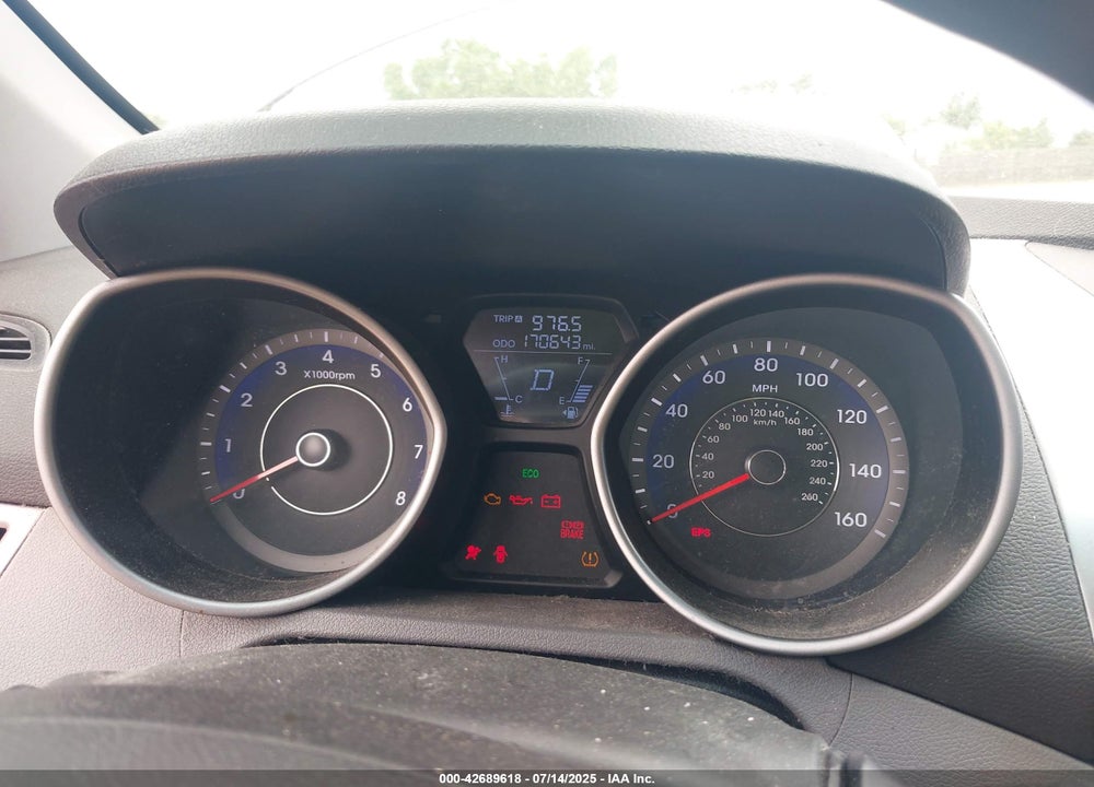 2013 HYUNDAI ELANTRA VIN: KMHDH4AE7DU535378