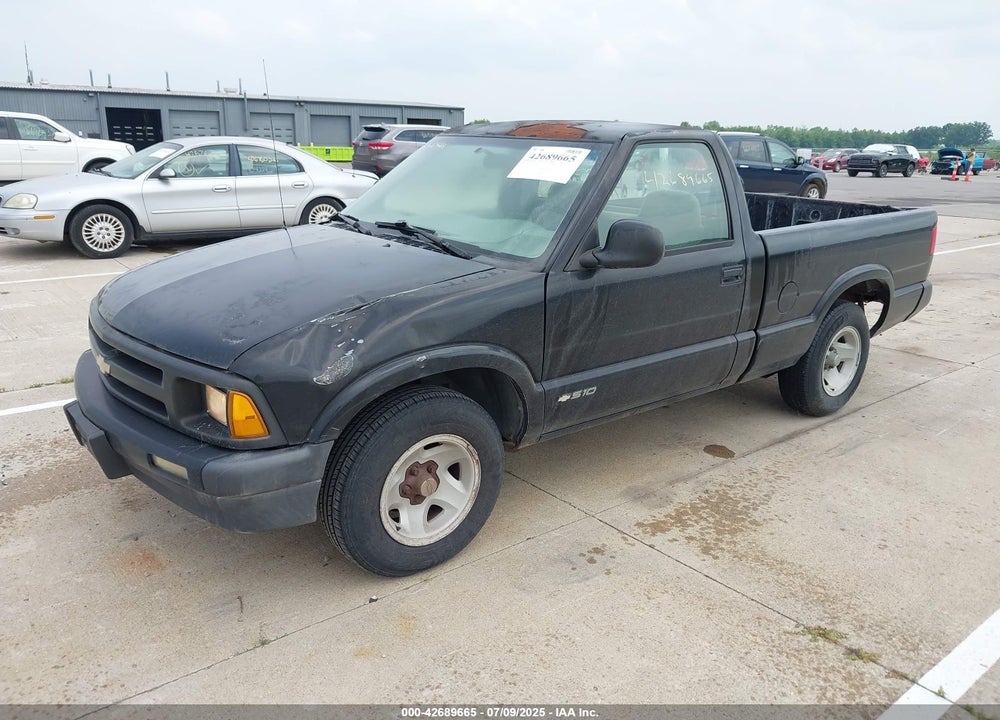 1995 CHEVROLET S TRUCK S10 VIN: 1GCCS1440SK211488