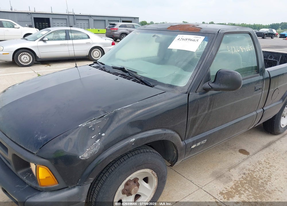 1995 CHEVROLET S TRUCK S10 VIN: 1GCCS1440SK211488