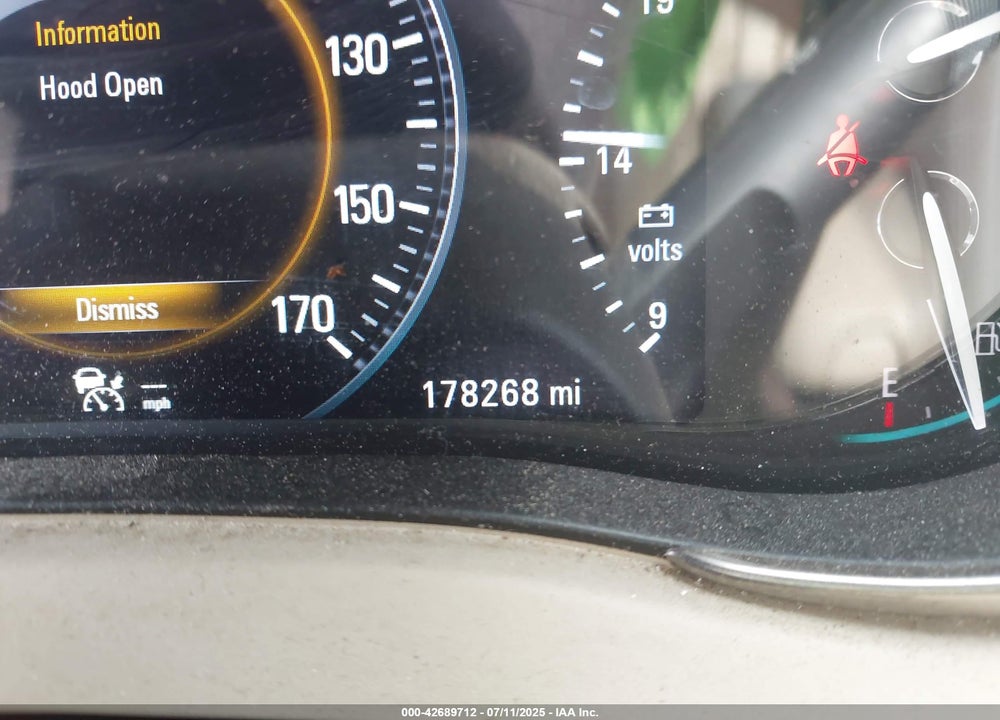 2014 BUICK LACROSSE VIN: 1G4GE5G35EF255451