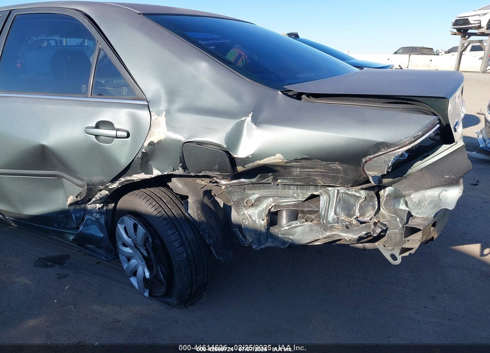 2003 TOYOTA CAMRY LE VIN: JTDBE32K830244039