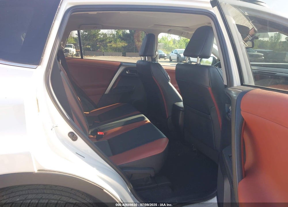 2013 TOYOTA RAV4 VIN: 2T3DFREV6DW082844