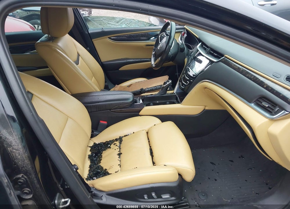 2014 CADILLAC XTS VSPORT PREMIUM VIN: 2G61V5S8XE9138117