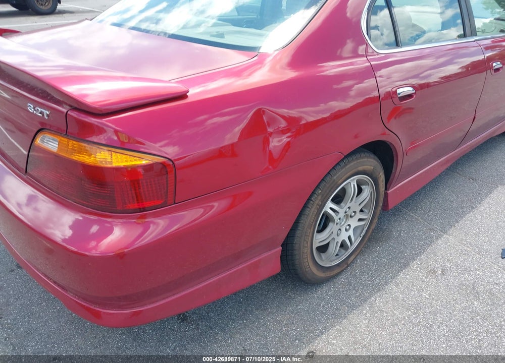 2000 ACURA TL 3.2 VIN: 19UUA5661YA012267