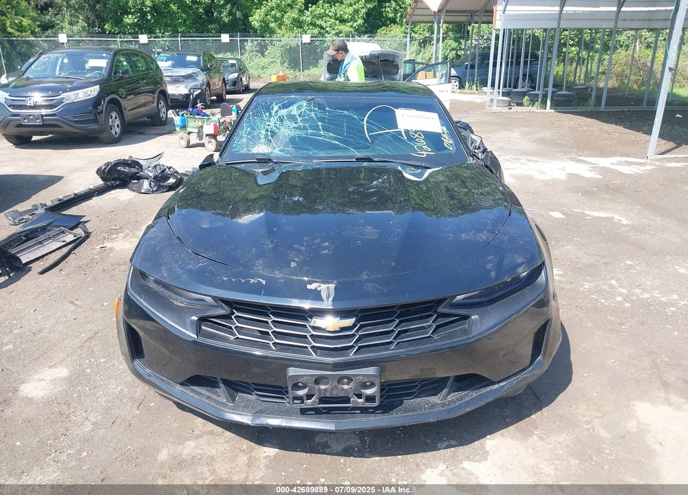2019 CHEVROLET CAMARO VIN: 1G1FB1RS1K0120187