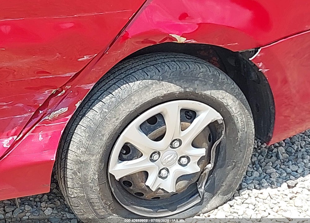 2013 HYUNDAI ACCENT VIN: KMHCT4AE8DU556508