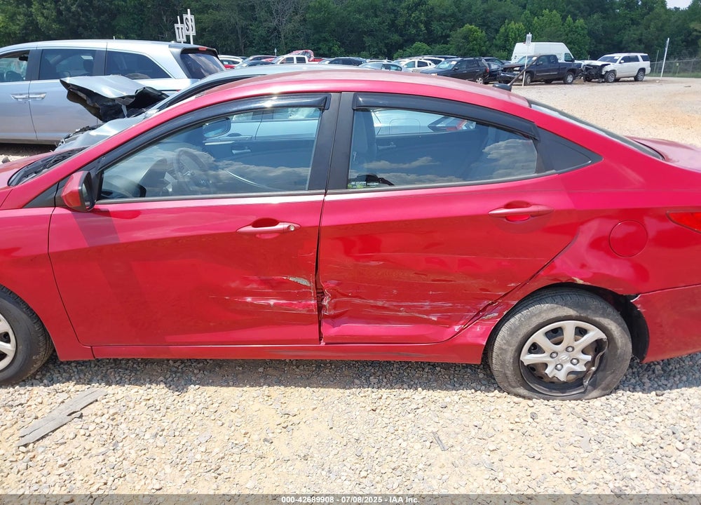 2013 HYUNDAI ACCENT VIN: KMHCT4AE8DU556508