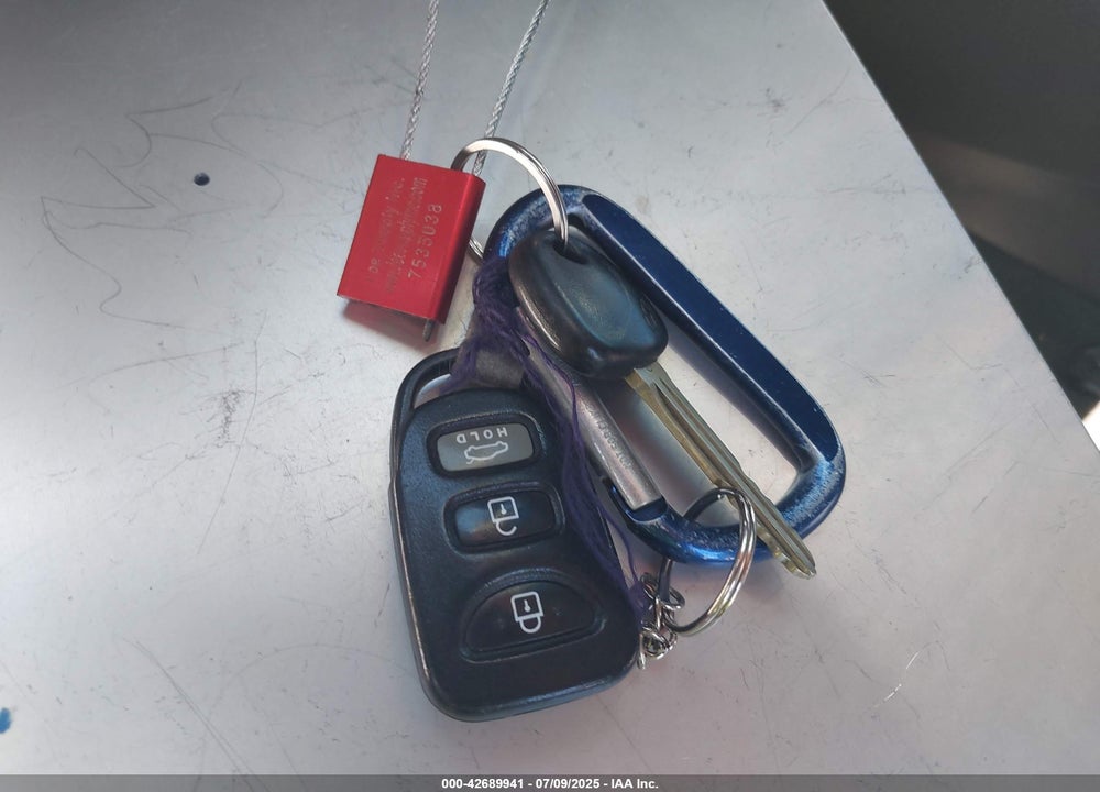 2013 HYUNDAI ELANTRA VIN: 5NPDH4AE1DH274490